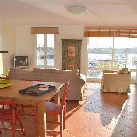 Apartment Tp Aqua Marina, Vilamoura Triplex
